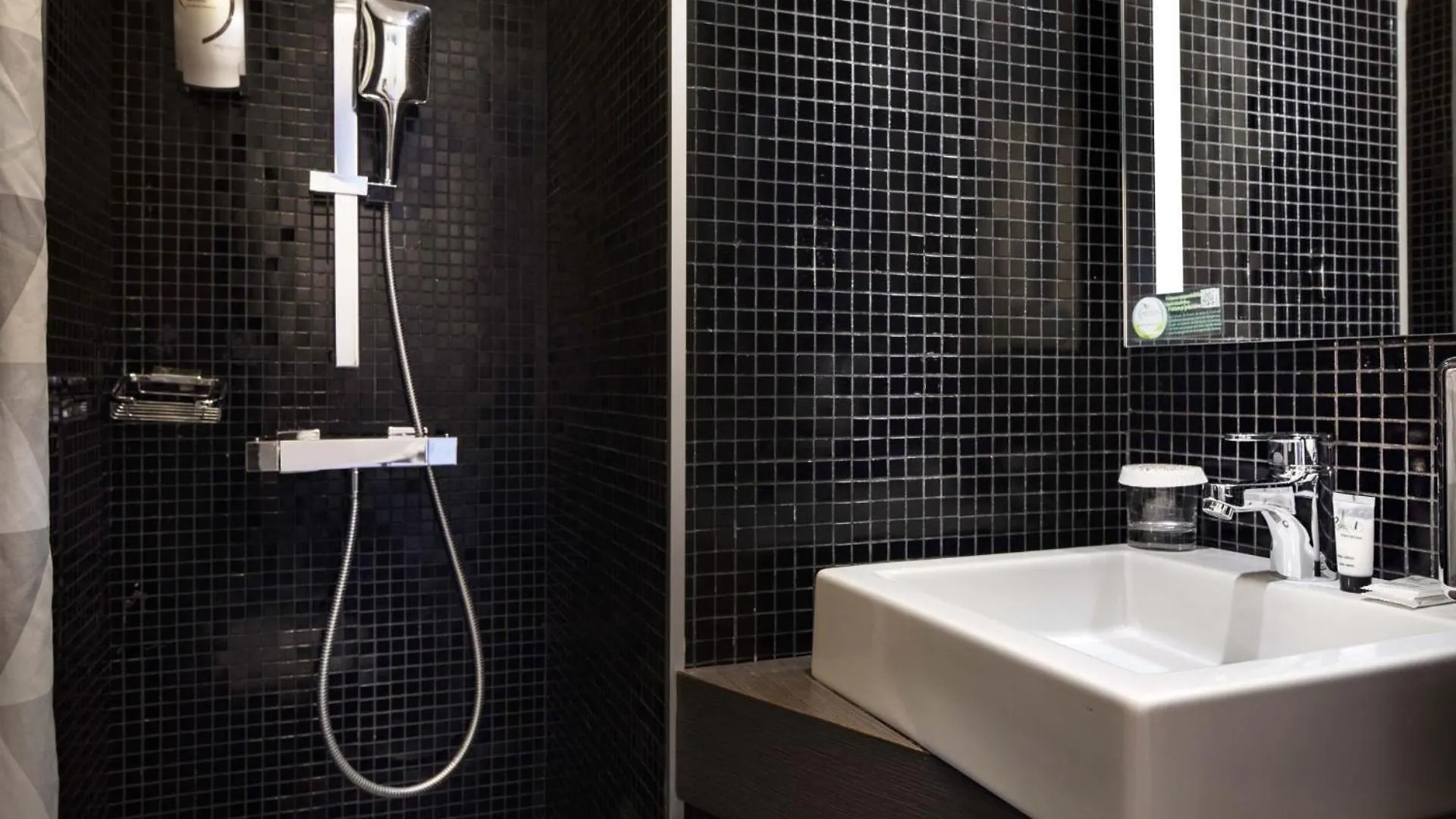 De La Gaite 3* Paris