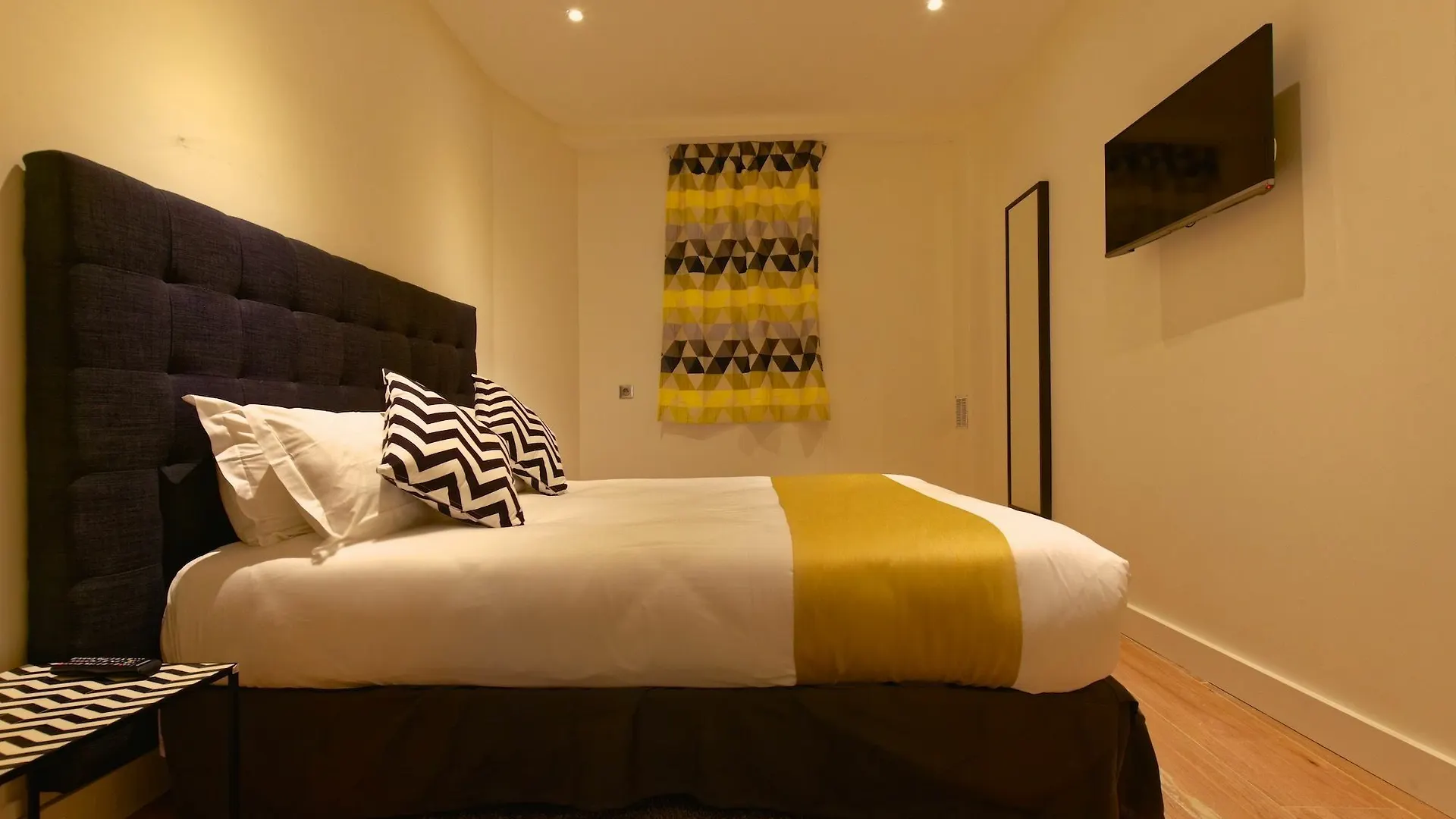 De La Gaite 3* Paris